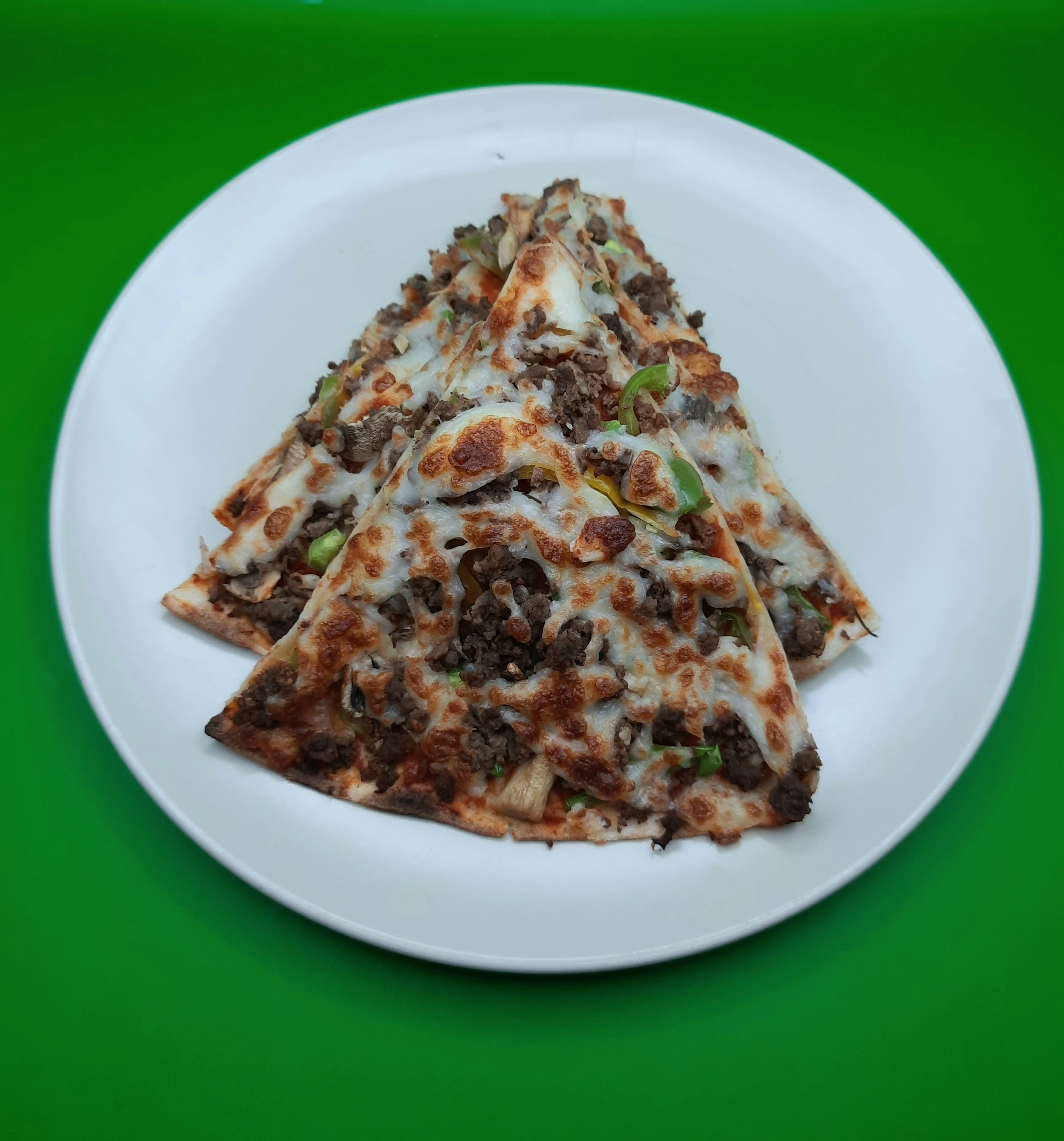 Beef pizza